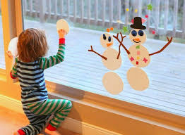Bezaubernde Winter Fensterdeko Zum Selber Basteln Christmas Window Decorations Xmas Crafts Crafts