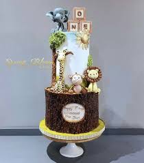 Showcasenaijacakes Auf Instagram Safqrithemecake By Springbloomcakes Inatacakelove Caketrends Caketales Scncakes