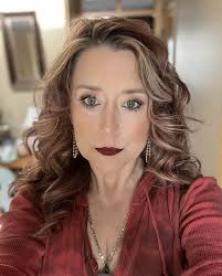 Chandelier Succulent .. 🌸💚