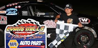 Larry Welling Takes Modified Feature Event Win Saturday At Evans Mills