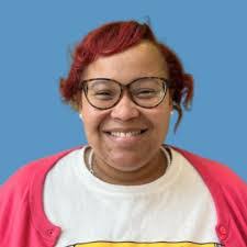 Denise Hector's Instagram, Twitter & Facebook