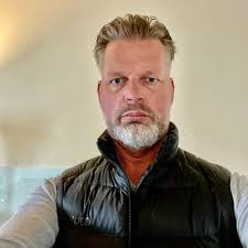 Episode 36; Talk with Matthew of the Iterative Indie Games Fund, FaZe Clan  exec to start XSET and part 2 Plitch.com interview with Rob by GameDive:  Redefining Game Discovery