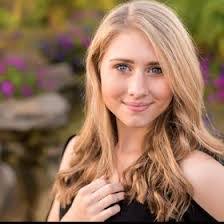 Abby Chew's Instagram, Twitter & Facebook