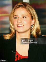 525 Evelyn Guest Photos & High Res Pictures