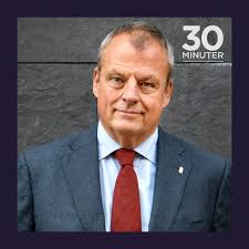 Eva Parry (@eva_parry)