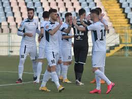 In 12 matches gloria buzau has not lost the goal. Scm Gloria BuzÄƒu Nu Pierde Timpul Nu Va Juca In Ultima EtapÄƒ A Sezonului Regular Dar A Programat O PartidÄƒ AmicalÄƒ Cu O EchipÄƒ Din Liga 1 Liga 2