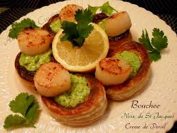 Bouchee Noix De Saint Jacques A La Creme De Persil Amour De Cuisine Recette Noix De Saint Jacques Alimentation Saint Jacques