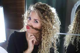 Dauer 20 minuten über nacht trocknen lassen wer damit nicht schlafen möchte, kann sich die haare. Afro Locken Mini Natur Locken Ohne Hitze Selber Machen Locken Mit Strohhalm Locken Lange Haare Locken Ohne Hitze