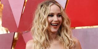 Jennifer lawrence resumes filming after injuring eye on movie set. 12 Things You Probably Didn T Know About Jennifer Lawrence