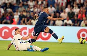 Ligue 1, officially known as ligue 1 uber eats for sponsorship reasons, is a french professional league for men's association football clubs. Ee4huapd61qfm