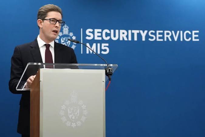 MI5 issues rare Chinese spy warning to UK universities - Yahoo News Singapore