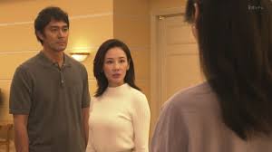 吉田羊(46)の胸チラおっぱい・乳揺れGIFやパンチラ画像57枚｜エロ牧場