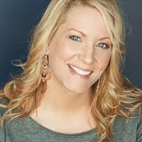 Amy Green's Instagram, Twitter & Facebook