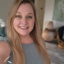 Melissa Viar's Instagram, Twitter & Facebook