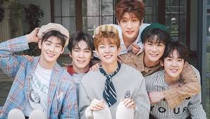 Astro facts and ideal types astro (아스트로) is a south korean boy group that consists of 6 members: Astro Photobook Project Makestar