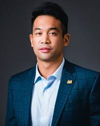 🏡 Do you have a list of house projects to complete? 𝐃𝐫𝐚𝐤𝐞 𝐑𝐞𝐞𝐝  with 𝐑&𝐌 𝐃𝐞𝐯𝐞𝐥𝐨𝐩𝐦𝐞𝐧𝐭 can help complete your to-do list.  𝐒𝐞𝐫𝐯𝐢𝐜𝐞𝐬 𝐨𝐟𝐟𝐞𝐫𝐞𝐝: 𝐷𝑟𝑦𝑤𝑎𝑙𝑙 𝐹𝑙𝑜𝑜𝑟𝑖𝑛𝑔 𝑇𝑖𝑙𝑒  𝑊𝑜𝑜𝑑 𝑉𝑖𝑛𝑦𝑙 𝐶𝑎𝑟𝑝𝑒𝑡 ...