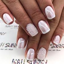 Gel Nails The Difference Between Three Phase And Single Phase Gel Unas Para Novia Unas Para Fiesta Manicura De Unas