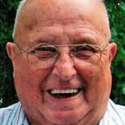 Bruce Womer's Instagram, Twitter & Facebook