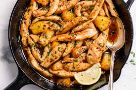 Garlic Butter Chicken Pineapple Skillet Recipe Eatwell101