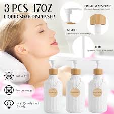 Amazon.com: 浴室配件組白色浴室組附垃圾桶3 件組乳液給皂器牙刷架肥皂盤不倒翁杯6 件組木製標籤白色浴室配件附托盤