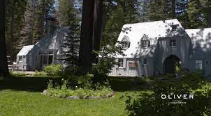 Darin spricht tony stark mit einem computer namens jarvis, der quasi alle funktionen im haus des milliardärs und. Mark Zuckerberg Ein Blick In Sein Geheimes Anwesen Am Lake Tahoe Business Insider