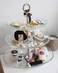 Pin By Mihaela Crafcenco On Organizare Jewellery Storage Jewellery Display Diy Jewelry Holder