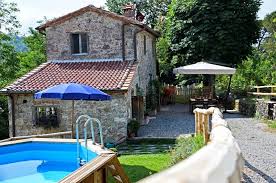 Ferienhaus In Der Toskana Fur 4 Personen Mit Pool Ferienhaus Italien Toskana Urlaub Ferienhaus Toskana Mit Pool