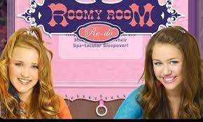 Become the best interior designer in my scene: Hannah Montana Roomy Room Re Do Disney Games Com