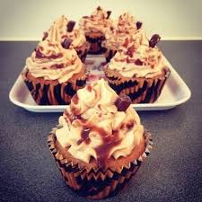 Recette De Cupcakes Aux Carambars Recette Recette Cupcake Recette Carambar Cupcakes