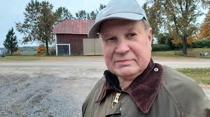 Klimatsmart skogsvård samlade skogsägare till fältvandring i Västankvarn