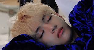 Darlin Taekook 1 Iyiki Dogdun Taehyung Wattpad Sac Uzaylilar