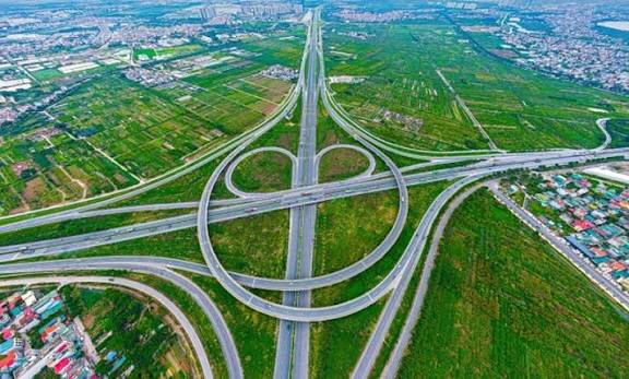 Ưu tiên phát triển kết cấu hạ tầng giao thông
