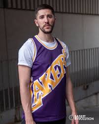 Shop new los angeles lakers apparel and official lakers nba champs gear at fanatics international. Basket Revolution On Twitter ð— ð—¶ð˜ð—°ð—µð—²ð—¹ð—¹ ð—¡ð—²ð˜€ð˜€ ð—•ð—¶ð—´ ð—™ð—®ð—°ð—² ð—ð—²ð—¿ð˜€ð—²ð˜† ð—Ÿð—®ð—¸ð—²ð—¿ð˜€ Gimme That Big Face Weekend Vibe It S Friday Https T Co Bcpisdfmj1 Basketrevolution Nba Mitchellandness Bigface Lakers