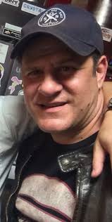 Adam Fleischman's Instagram, Twitter & Facebook