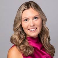 Julie Clapp's Instagram, Twitter & Facebook