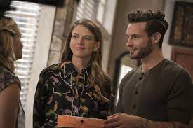 Used after someone's name to show…. Younger Darren Star On Season 3 Love Triangle And More Indiewire