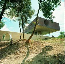 Exterior View Maison A Bordeaux By Rem Koolhaas Photography C Hans Werlemann Courtesy Of Oma In 2020 Rem Koolhaas Architecture Bordeaux