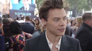 Harry Styles Red Carpet Interview Dunkirk Premiere Youtube