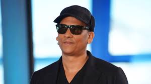 #xavier naidoo #abschied nehmen #gestern #nachricht #tod #ungerecht #fassungslos. Xavier Naidoo Besorgt Fake Accounts Belastigen Seine Fans Promiflash De