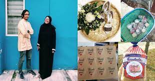 Anda boleh melakukan penjimatan dengan menghasilkan kad kahwin anda. Sanggup Buat Diy Barang Barang Kahwin Untuk Jimat Belanja Tapi Idea Wanita Ini Memang Kreatif Tengoklah Dulang Hantaran Dia Vanilla Kismis