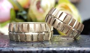 Gumus Alyanslar Da Kampanya Pesin Fiyatina 4 Taksit Tektas Yuzuk Hediye Ozel Kutusunda Kargo Bedava Kapida O In 2020 Wedding Rings Engagement Rings Rings
