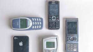 Verkaufe gebrauchtes nokia handy kult und retro 3210. Best Of Backstein Alte Nokia Handys Bekommen Wieder Neuauflage