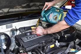 The 2020 toyota hiace braked towing capacity starts from 1400kg. Engine Oil Change Toyota Hilux 6th Gen Autoinstruct