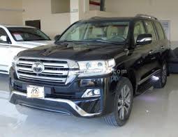 Landcruiser 70 stands out from the pack with its bold front fenders and a big front bumper that ties in just nicely with the grille design and headlamps. 2016 Toyota Land Cruiser Vxs For Sale In Qatar New And Used Cars For Sale In Qatar