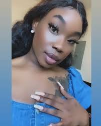 Alisa Starks's Instagram, Twitter & Facebook