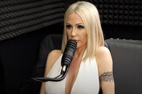 Kelemen Anna: Masszívan kokainoztam azokban az években, amikor szerepeltem  | szmo.hu