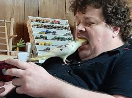 I need to figger out where the human is keeping the chips.