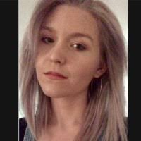 Emily Bacher's Instagram, Twitter & Facebook