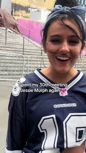 Jessie wishing me a happy birthday. 💗! Such a wholesome moment.  #jessiemurphhh #jessiemurph #fyp