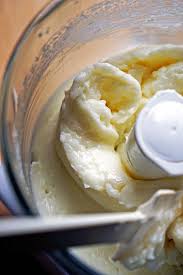 Toum Lebanese Garlic Sauce Recipe Food Processor Recipes Food Recipes